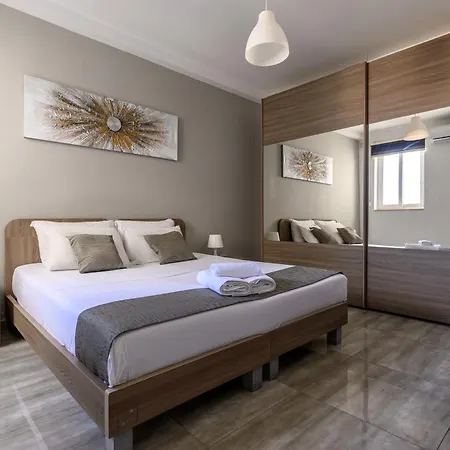 F11 Room 1, Private Double Room With Private Bathroom In Shared Flat Msida Exterior photo